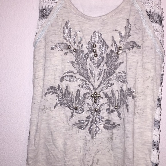 graphic tank top - Picture 4 of 6